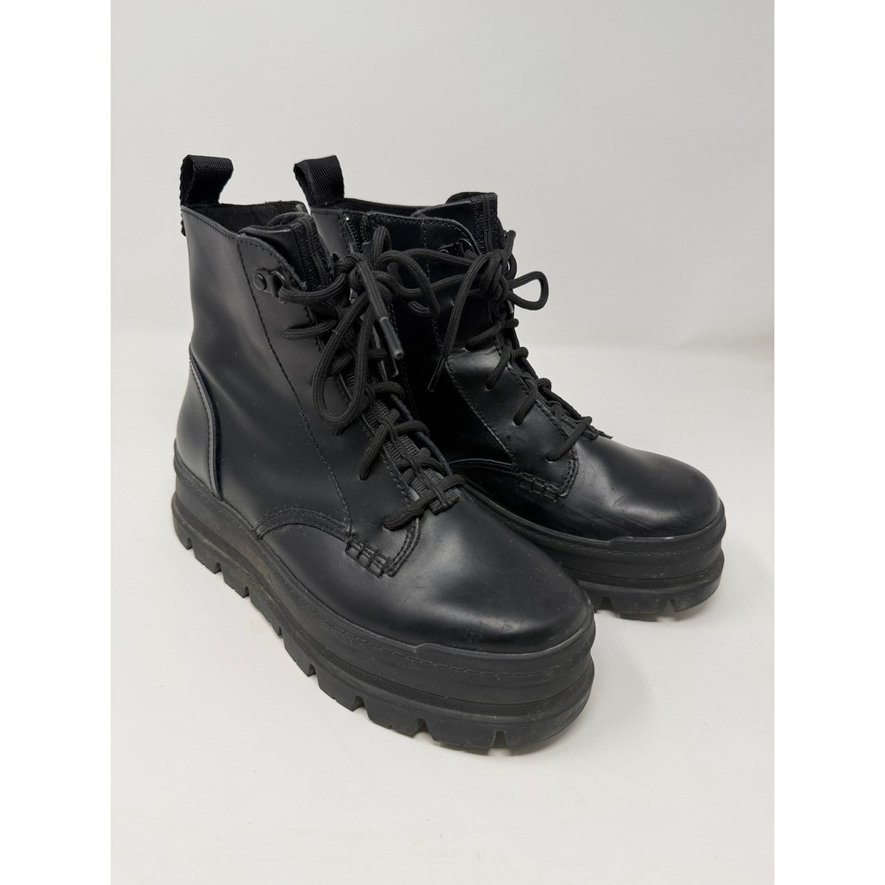 UGG Ashton Lace Up Combat Boots Womens 7.5 Black Leather Platform Waterproof